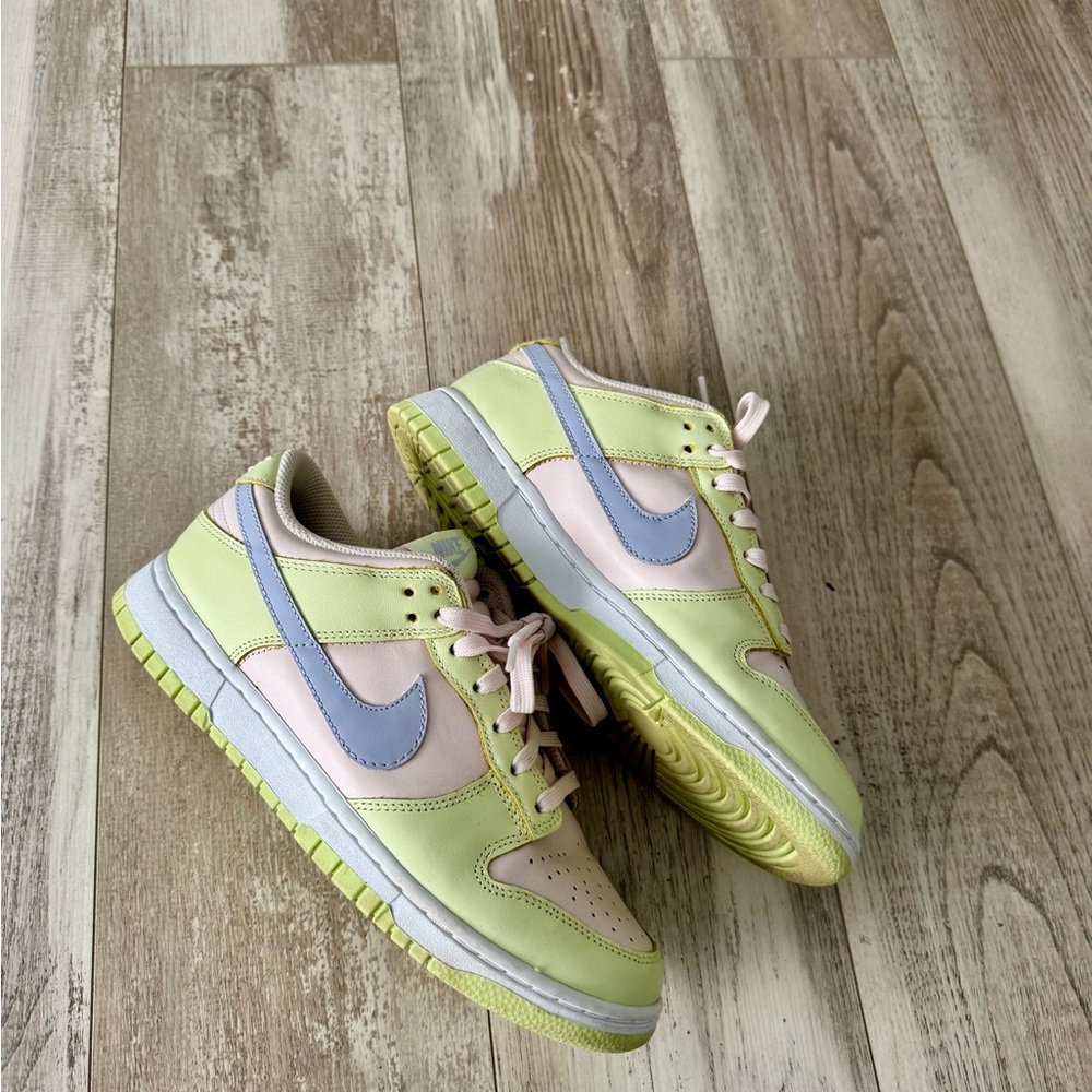 Nike dunk lows